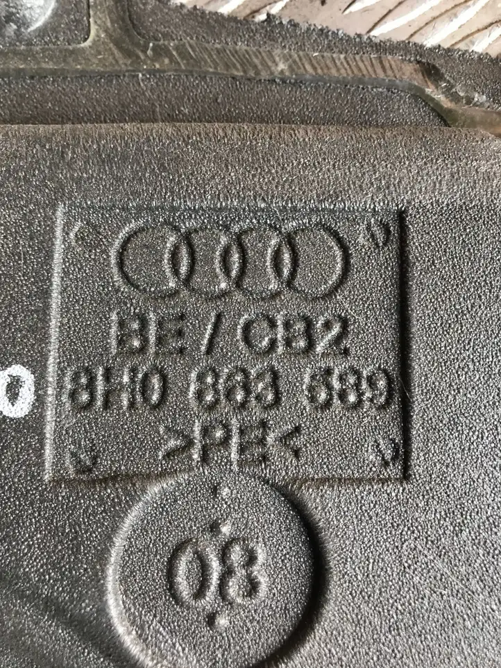 Audi A4 S4 B7 8E 8H (2004 - 2009) 8H0863589 Ветровик задней двери — фото 3