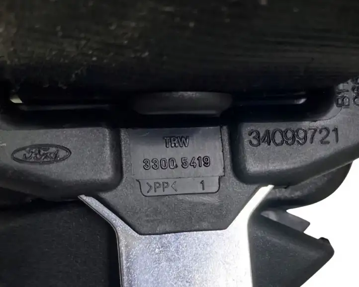 Ford S-MAX (2010 - 2015) A611B68A Задний ремень безопасности — фото 6