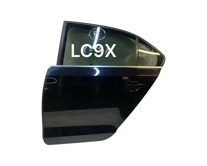 Volkswagen Jetta VI (2011 - 2018) Задняя дверь — фото 1
