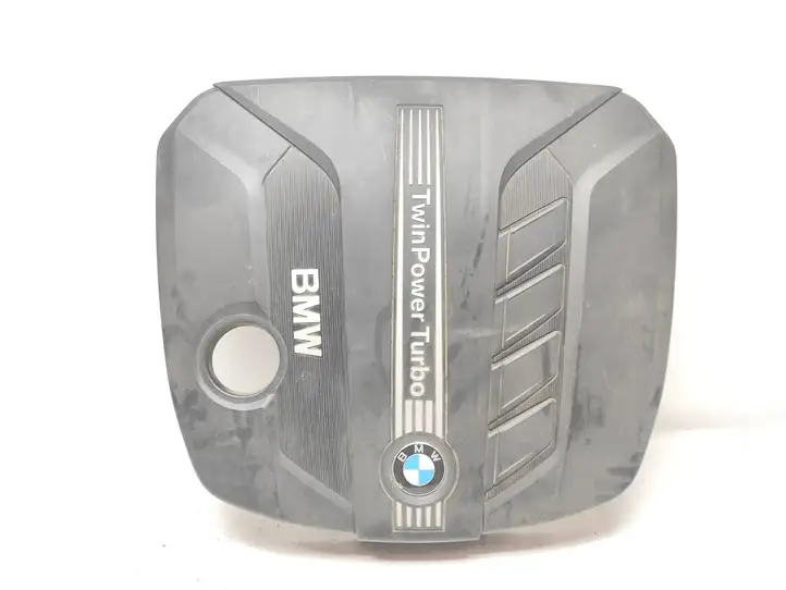 BMW 5 F10 F11 (2009 - 2016) 8510475 Крышка двигателя декоративная — фото 1