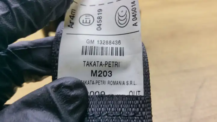 Opel Insignia A (2008 - 2017) 13288436 Задний ремень безопасности — фото 2