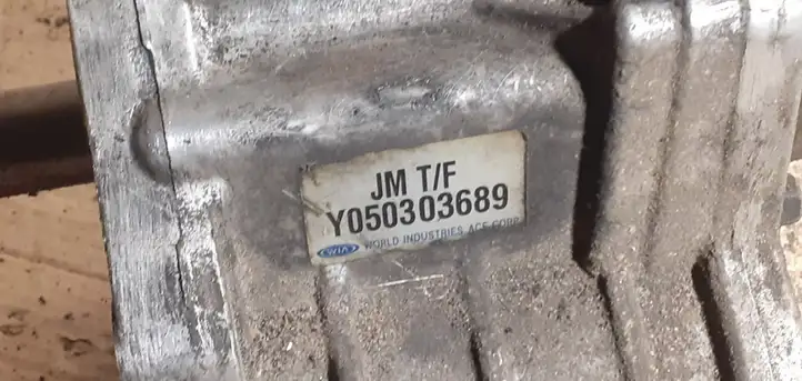 Hyundai Tucson JM (2004 - 2009)  Y050303689 Передний редуктор