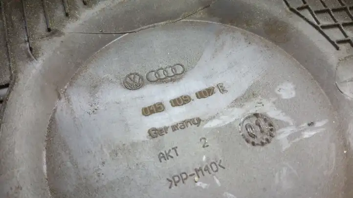 Audi A3/S3 8L (2000 - 2003) 045109107 Защита ремня ГРМ — фото 4