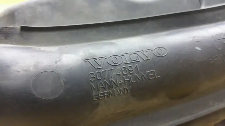 Volvo S60 (2010 - 2013) 30774691 Резонатор впуска — фото 4