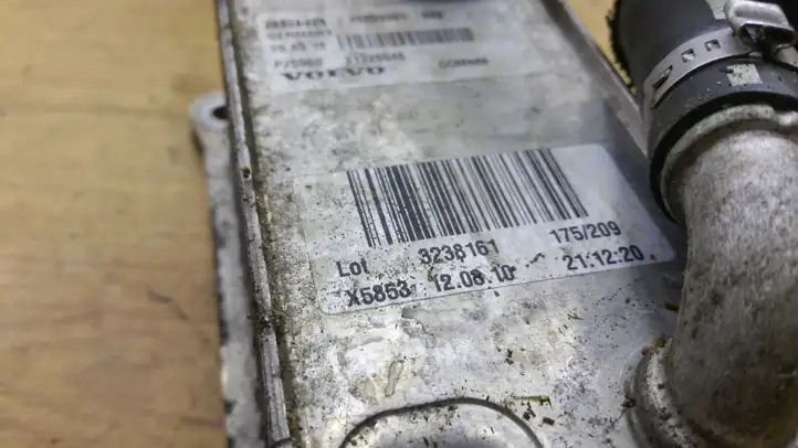 Volvo S60 (2010 - 2013) 31325045 Кронштейн масляного фильтра — фото 4