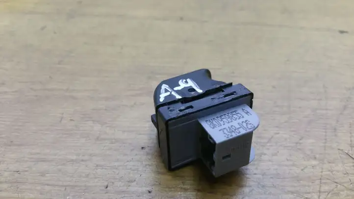 Audi A4 S4 B8 8K (2007 - 2011) 8K0959855 Кнопка стеклоподъемников — фото 2
