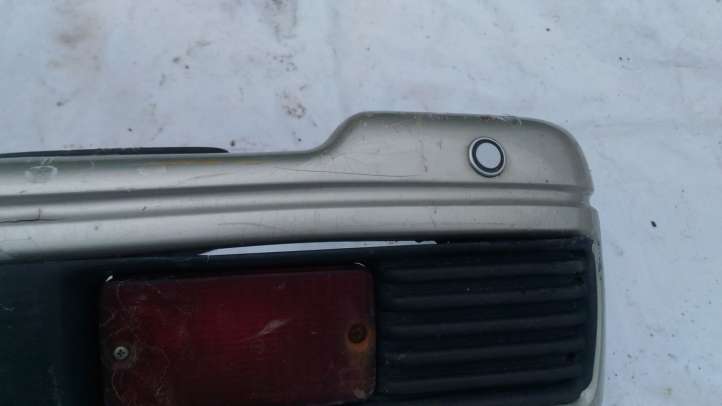 Suzuki Grand Vitara (1998 - 2005)   Кронштейн заднего датчика парковки (PDC)