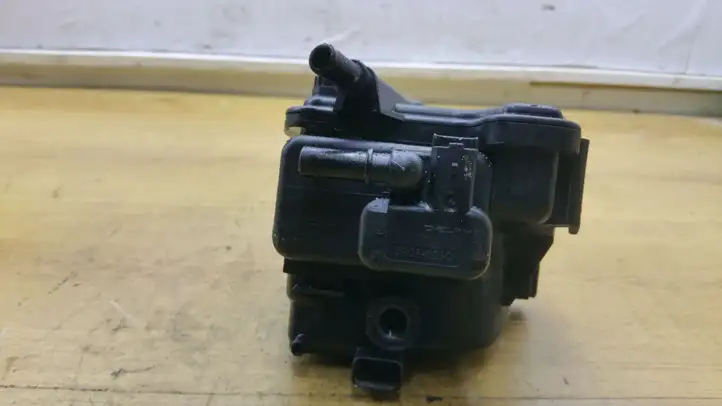 Suzuki SX4 (2006 - 2009) 70512338 Фильтр топлива — фото 2