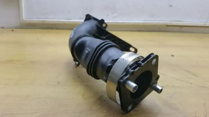 Ford Fiesta (2013 - 2017) AV2Q9351BC Трубки интеркулера / Шланги интеркулера — фото 2