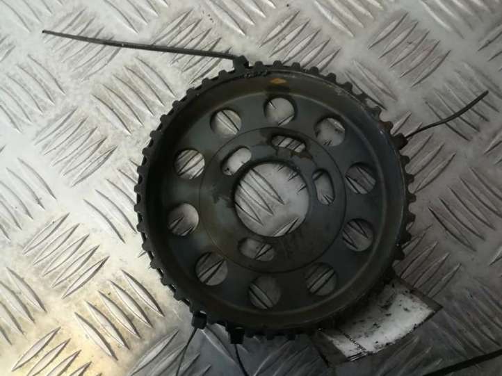 Skoda Fabia Mk2 (5J) (2007 - 2014)  03l109111 Шкив распределительного вала / ванус