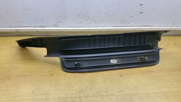 Toyota Avensis T250 (2006 - 2009) 6791805050 Внутренняя отделка заднего порога — фото 3