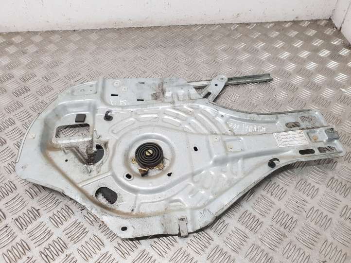 824802F010 Hyundai Tucson LM Priekinis el. lango pakėlimo mechanizmas be varikliuko