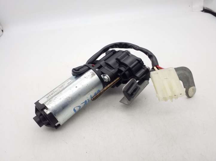BMW 5 F10 F11 (2009 - 2016)  P10769101 Электрический двигатель регулировки положения руля