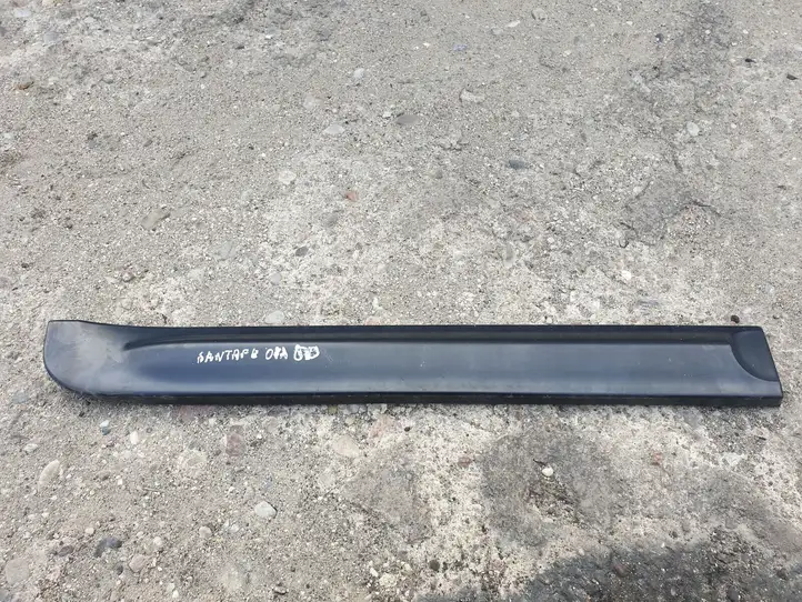 Hyundai Santa Fe (2005 - 2009) 877842B000 Молдинги задней двери — фото 1