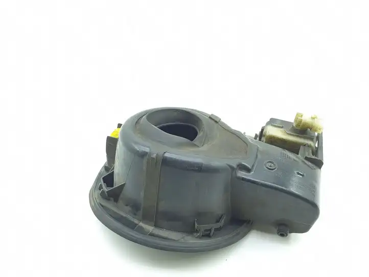 Opel Astra J (2009 - 2012) 13281392 Крышка топливного бака — фото 3
