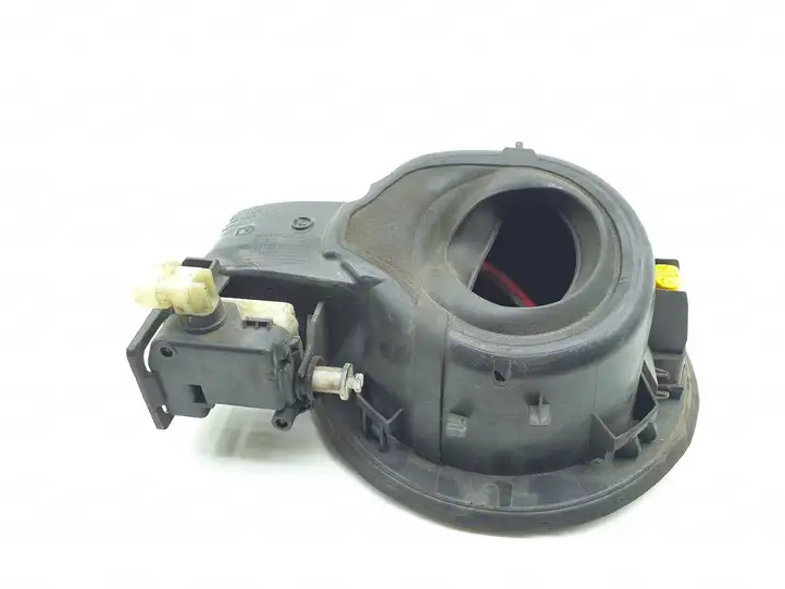 Opel Astra J (2009 - 2012) 13281392 Крышка топливного бака — фото 5
