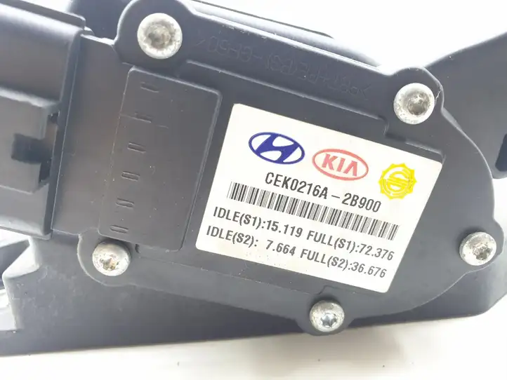 Hyundai Santa Fe (2005 - 2009) CEK0216A2B900 Педаль акселератора — фото 4