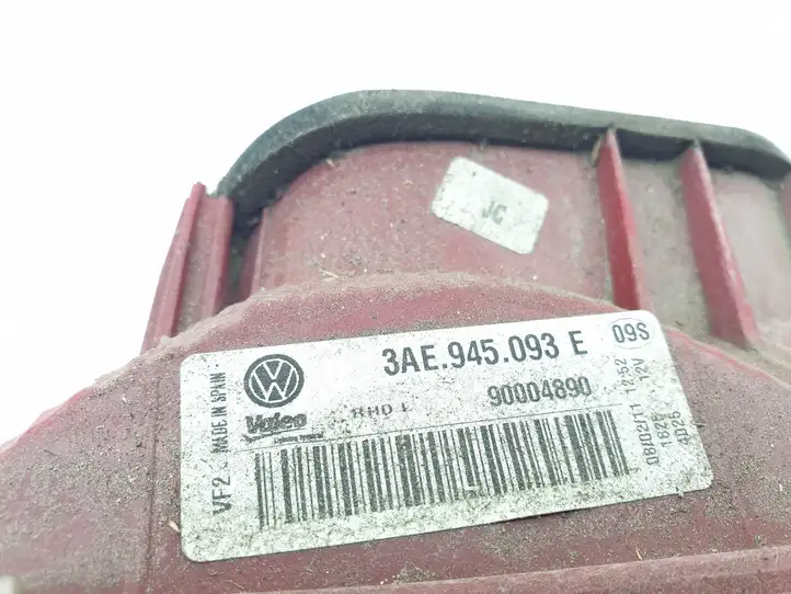 Volkswagen PASSAT B7 (2011 - 2014) 3AE945093E Задний фонарь в крышке багажника — фото 5