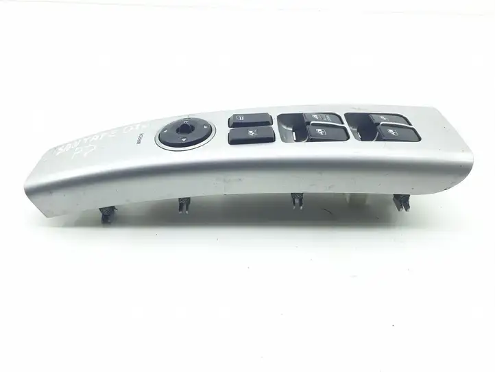 Hyundai Santa Fe (2005 - 2009) 935702B500S4 Блок кнопок стеклоподъемников — фото 1