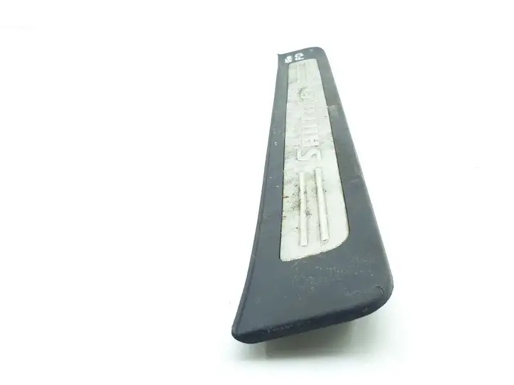Hyundai Santa Fe (2005 - 2009) 858812B000 Внутренняя отделка переднего порога — фото 2