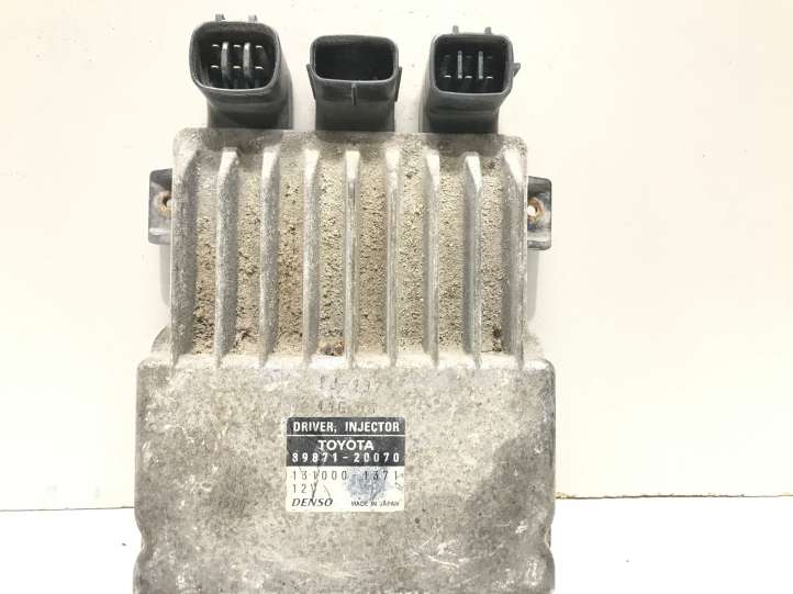 Toyota Avensis T250 (2006 - 2009)  8987120070 Блок управления топливных форсунок