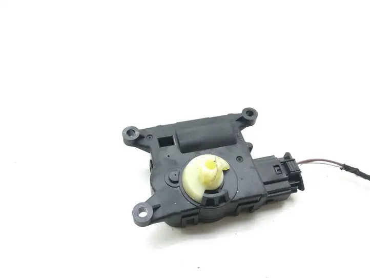 Renault Scenic III - Grand scenic III (2009 - 2016) T1005999J Двигатель задвижки потока воздуха — фото 3