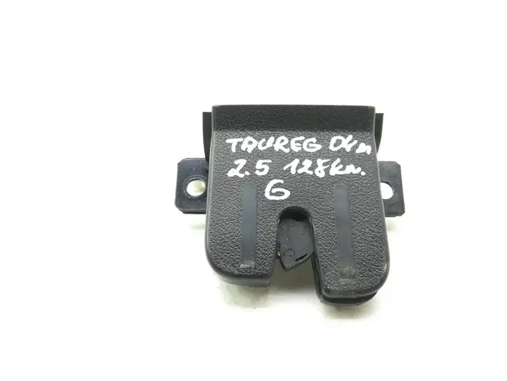 Volkswagen Touareg I (2002 - 2010) 7L6827505D Замок крышки багажника — фото 1