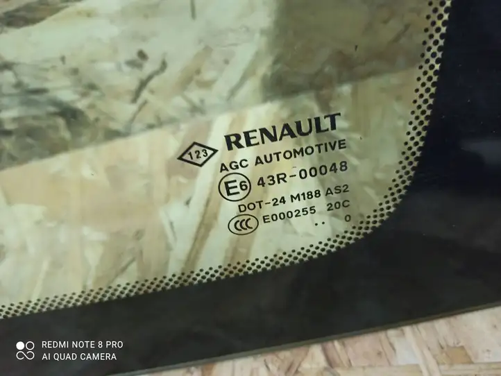 Renault Scenic III - Grand scenic III (2009 - 2016) Заднее боковое стекло — фото 2