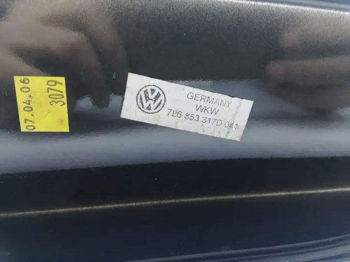 Volkswagen Touareg I (2002 - 2010) 7L6853317D Накладка порога — фото 6