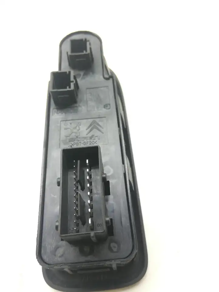 Peugeot 308 (2007 - 2013) 96644915XT Кнопка стеклоподъемников — фото 4