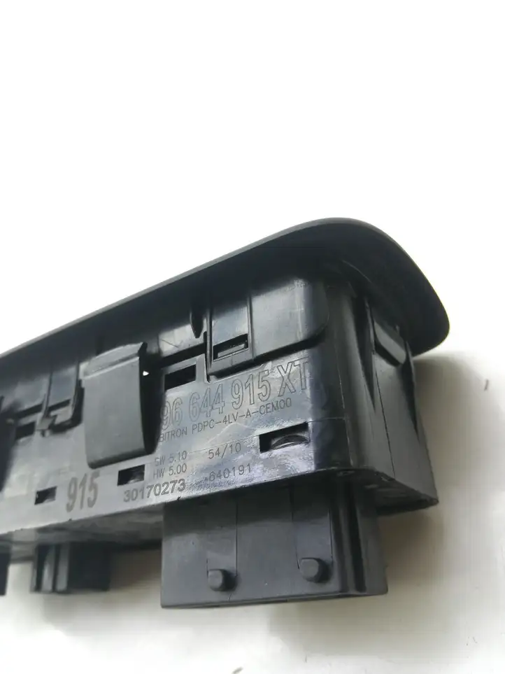 Peugeot 308 (2007 - 2013) 96644915XT Кнопка стеклоподъемников — фото 6