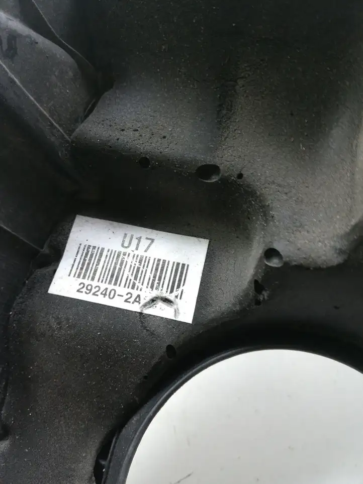 Hyundai i40 (2011 - ) 292402A900 Крышка двигателя декоративная — фото 3