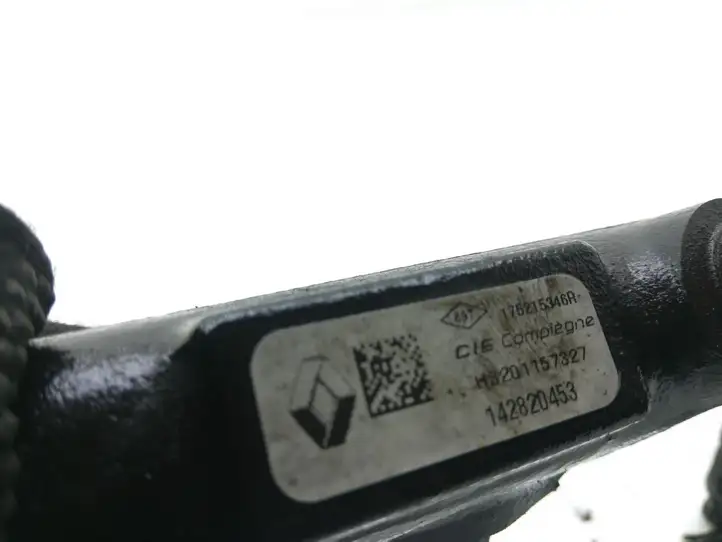 Dacia Sandero (2012 - 2016) H8201157327 Магистральная топливная трубка — фото 4