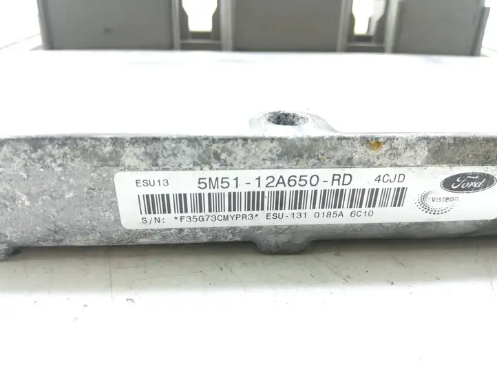 Ford Focus (2005 - 2008) 5M5112A650RD Блок управления двигателем (ECU) — фото 5