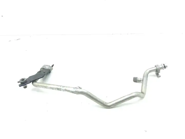 Lexus IS 220D-250-350 (2005 - 2010) Трубки и шланги кондиционера — фото 3