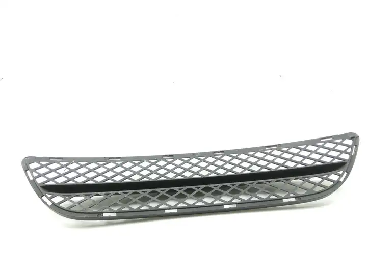 BMW 3 E90 E91 (2005 - 2012) 51117154556 Нижняя решетка переднего бампера — фото 4