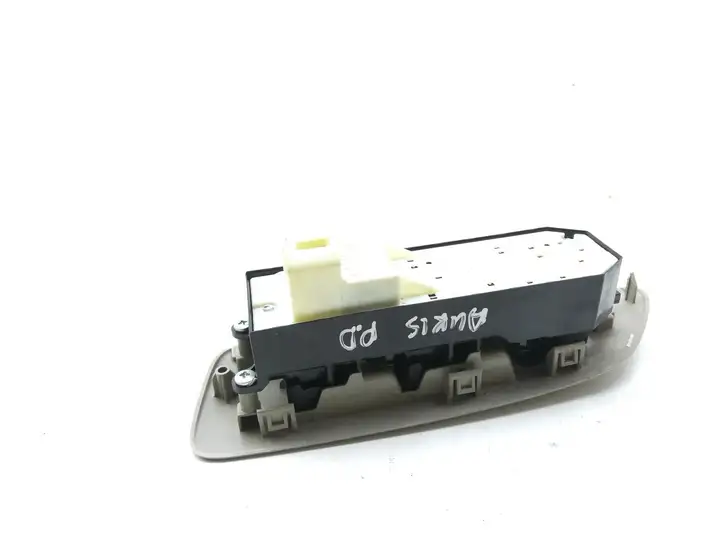 Toyota Auris 150 (2006 - 2012) 7423102550 Блок кнопок стеклоподъемников — фото 4