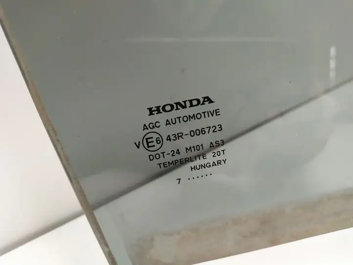 Honda CR-V (2006 - 2009) Стекло задней двери — фото 2