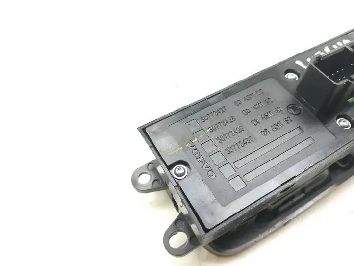 Volvo V50 (2004 - 2008) 30773427 Кнопка стеклоподъемников — фото 4