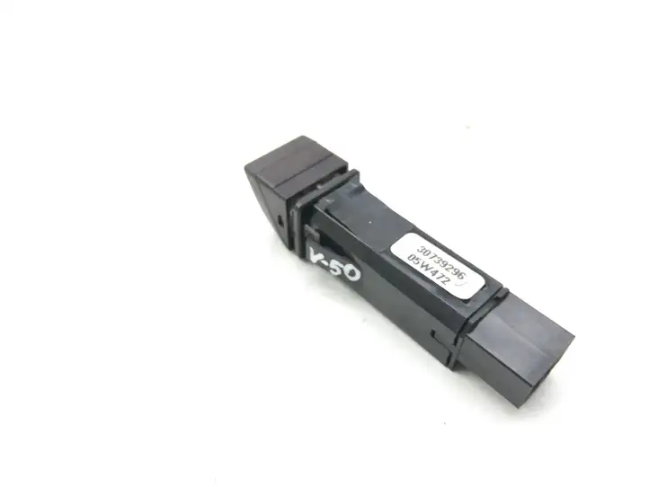 Volvo V50 (2004 - 2008) 30739296 Включатель аварийных фонарей — фото 2