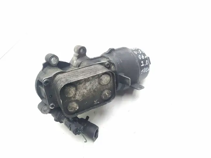 Volvo V50 (2004 - 2008) 9656830180 Кронштейн масляного фильтра — фото 2