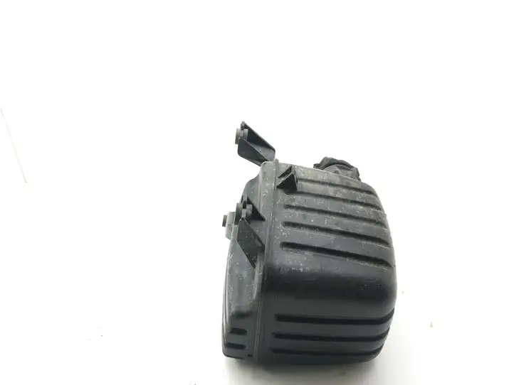 Chevrolet Epica (2006 - 2009) 96640365 Резонатор впуска — фото 4