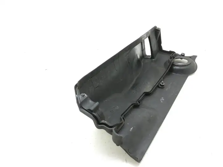 BMW X5 E53 (1999 - 2006) 137122474430 Крышка двигателя декоративная — фото 2