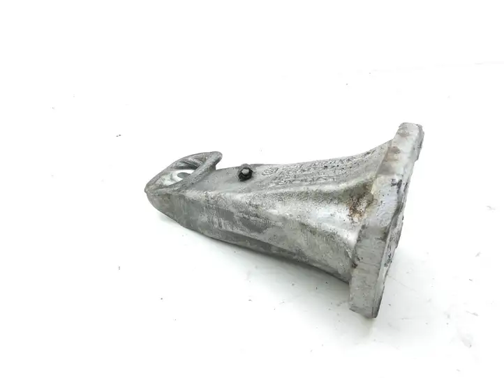 BMW X5 E53 (1999 - 2006) 2211109700201 Кронштейн двигателя — фото 2