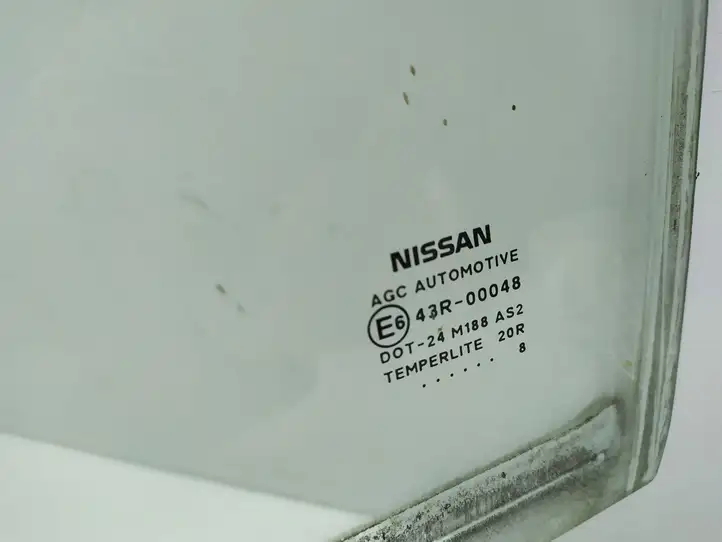 Nissan Qashqai (2006 - 2010) Стекло задней двери — фото 3