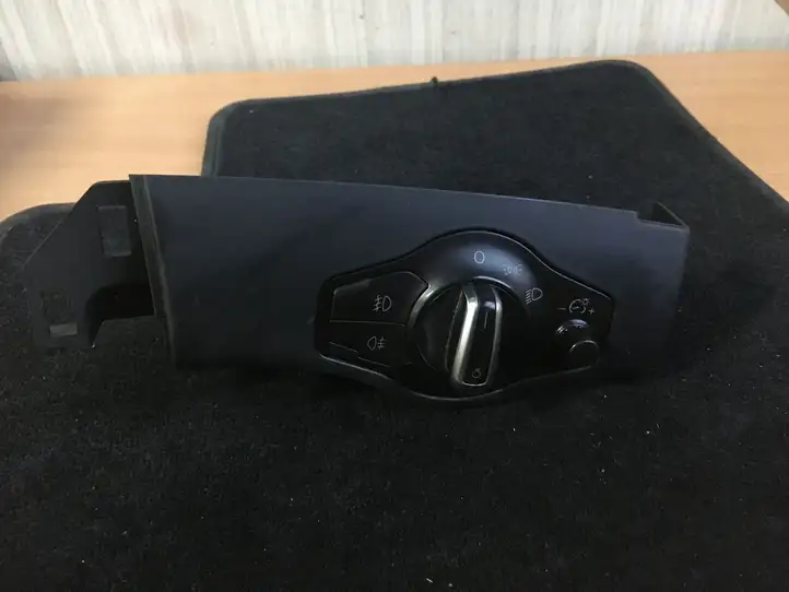 Audi A5 8T 8F (2007 - 2011) 8K0941531AK Включатель фонарей — фото 1