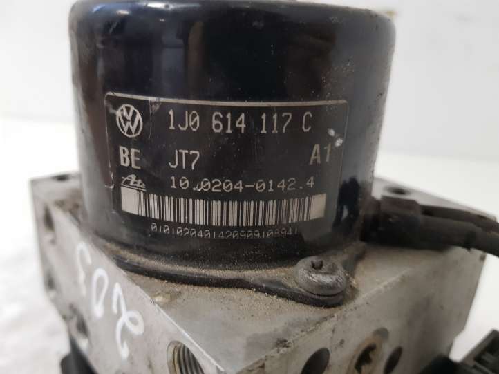 Volkswagen Golf IV (1998 - 2005)  1J0907379G Блок управления ABS