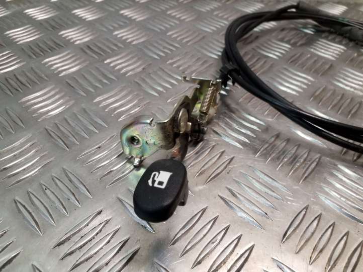 Hyundai Santa Fe (2000 - 2005)   Ручка для открытия крышки топливного бака