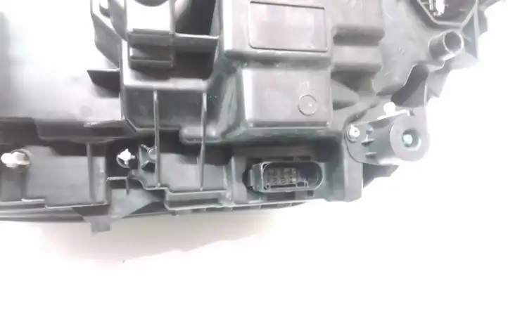 Volvo XC90 (2014 - 2019) 32228698 Передняя фара — фото 2