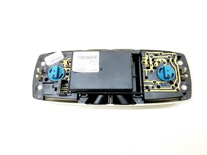 Volvo S80 (2006 - 2009) 39895807 Задняя подсветка — фото 2